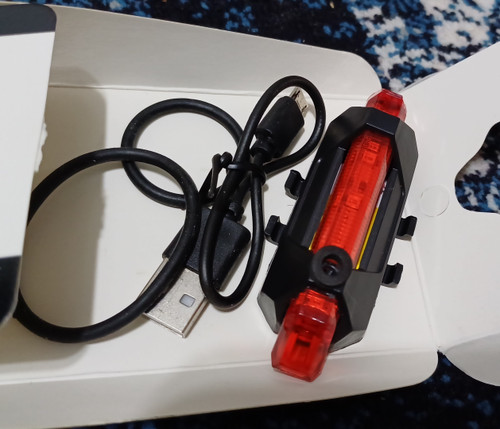 رنگ آبی هم موجوده